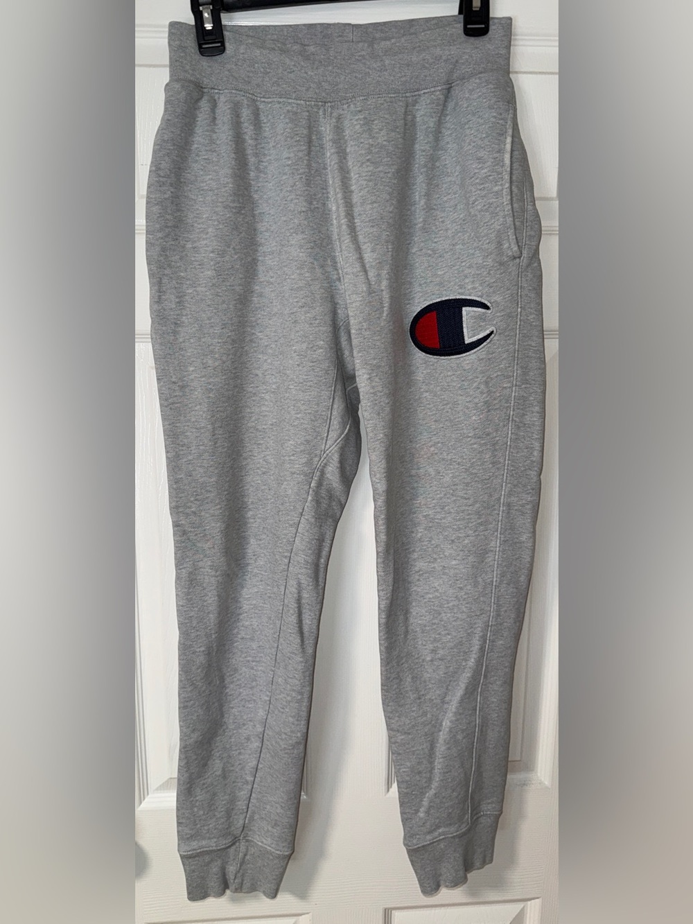 Champion Men's Reverse Weave Big Logo Cuffed Heather Grey Sweatpants Medium USED